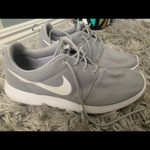 Grey Nike Roshe Running Shoes